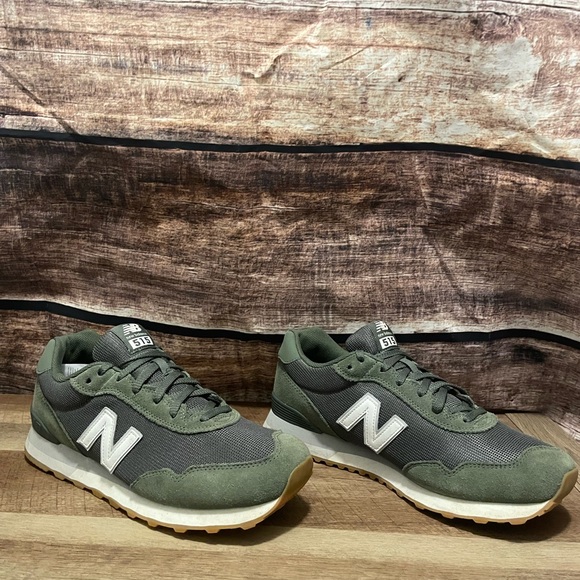 New Balance Olive Green Retro Running Shoes - Picture 4 of 9
